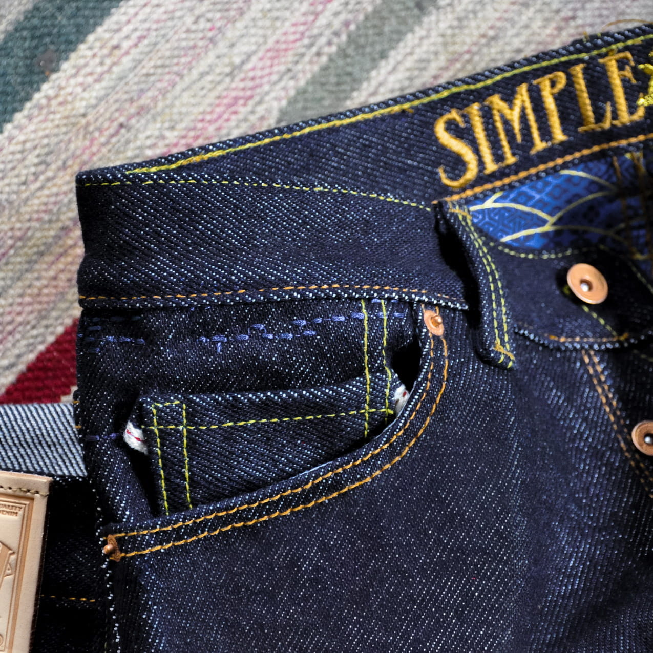SS22 Gold Star 25oz