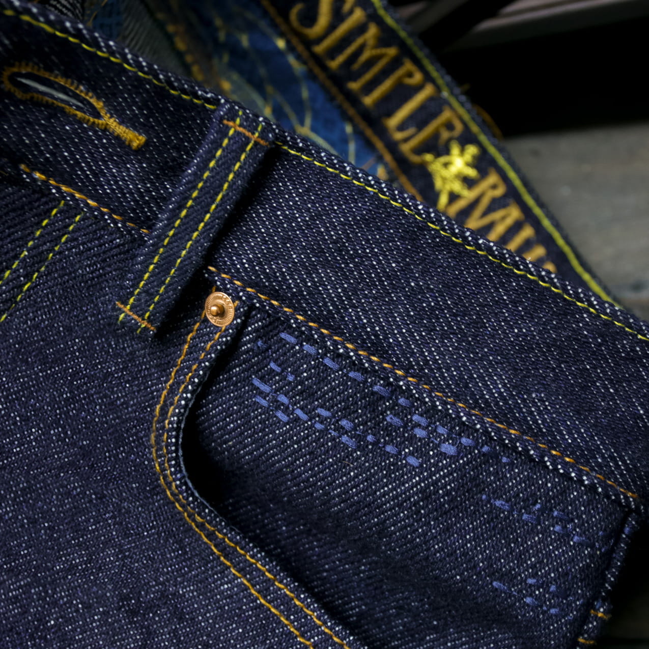 SS22 Gold Star 25oz